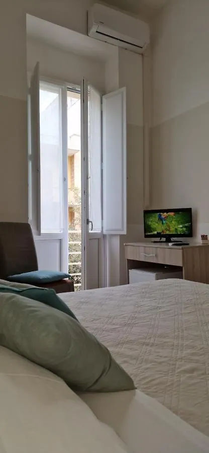 Guest house Diaz Rooms Lecce